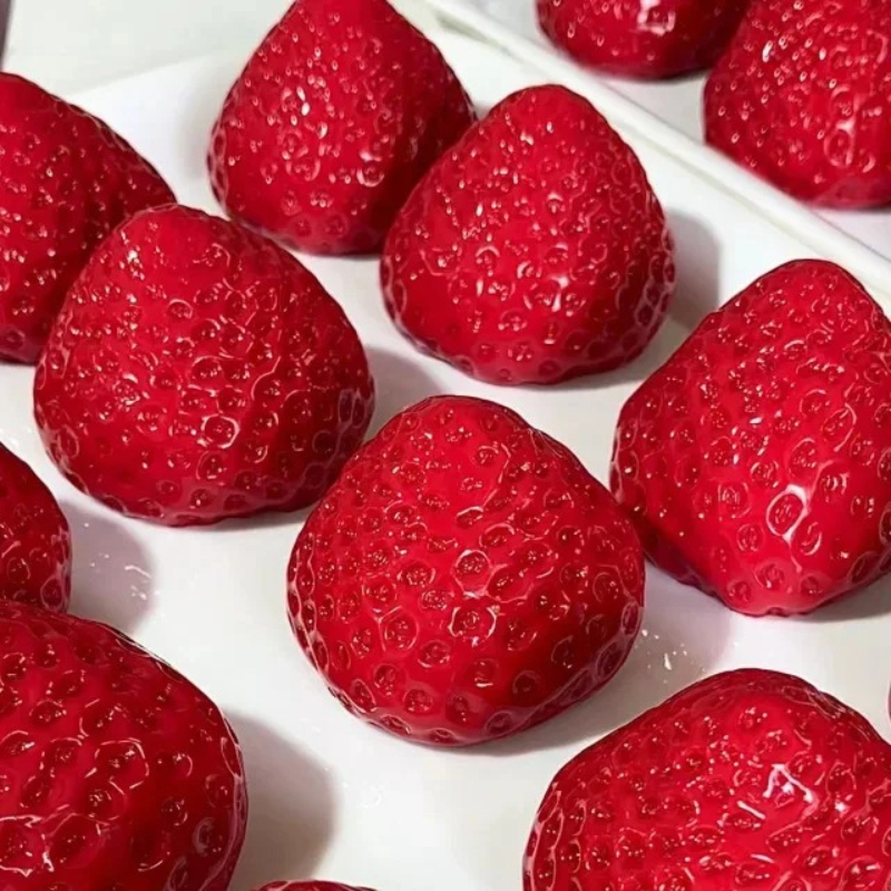 Strawberry Squeeze Toy Fidget  - Party Games Event ulasan dan harga